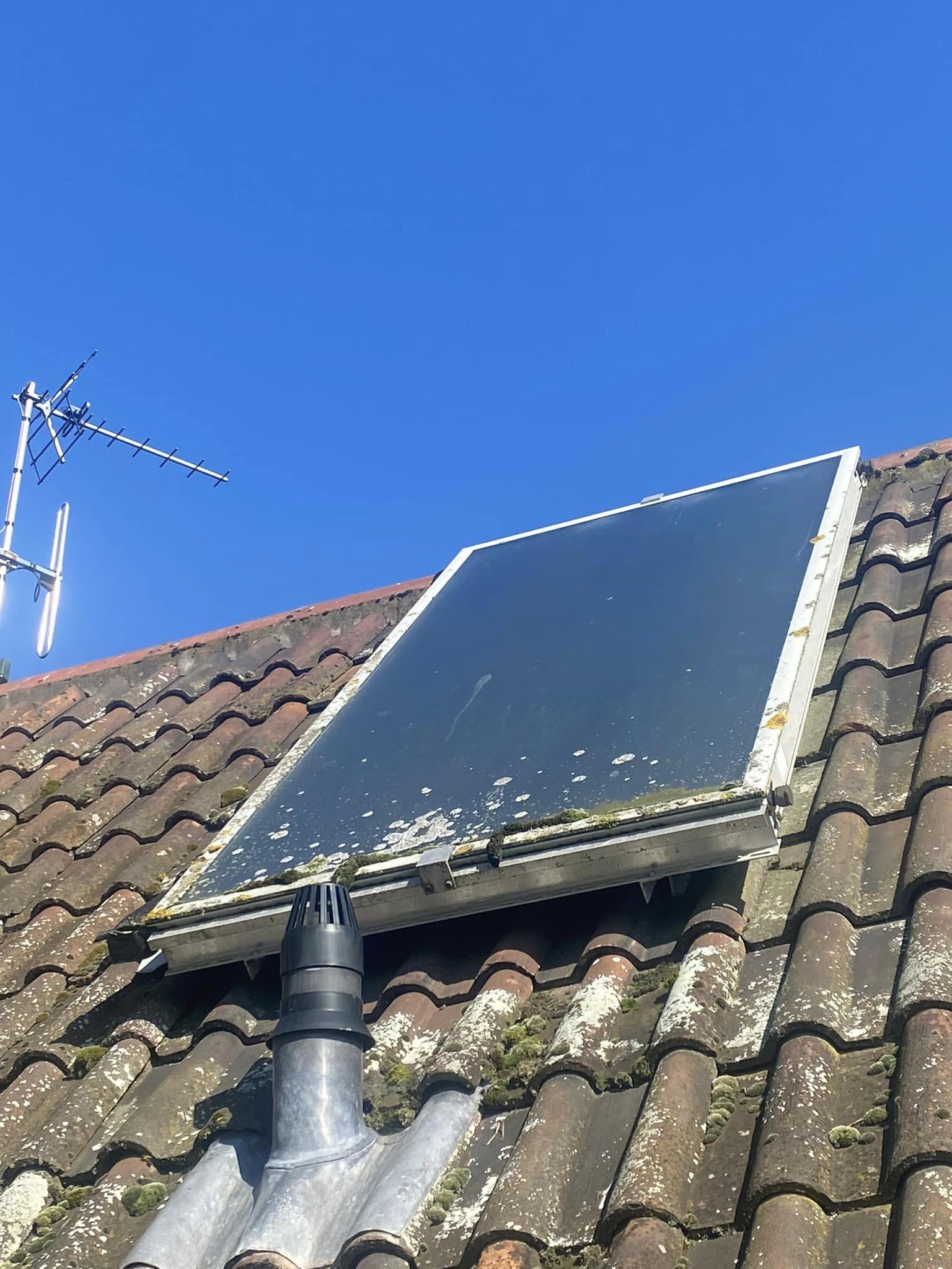 solar panel roof cleaning in Taunton | Somerset | Dorset | Exeter